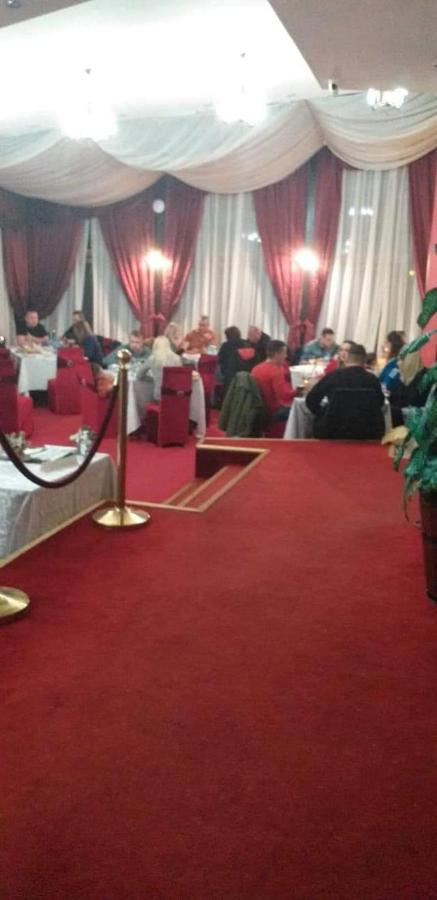 Hotel Miraj - Restaurant & Sauna & Biliard Poiana Brasov Εξωτερικό φωτογραφία