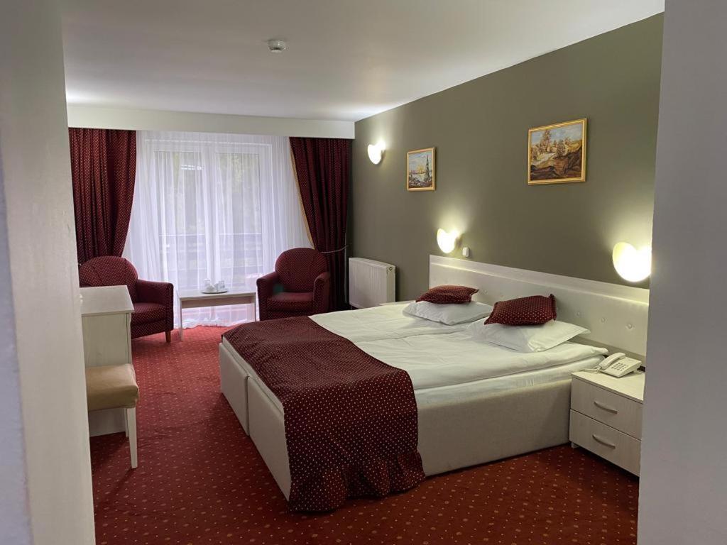 Hotel Miraj - Restaurant & Sauna & Biliard Poiana Brasov Εξωτερικό φωτογραφία